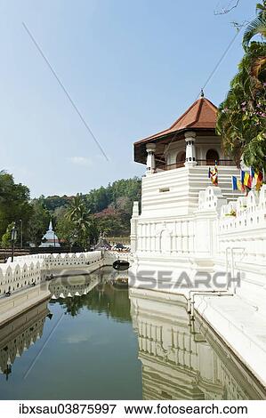 "Temple of the Tooth, Sri Dalada Maligawa, wall and moat, Kandy, Sri Lanka, Asia" View Large Photo Image Stock Photo - "Temple of the Tooth, Sri Dalada Maligawa, wall and moat, Kandy, Sri Lanka, Asia". Fotosearch