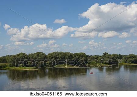 "The Elbe, at Wittenberg, Brandenburg, Germany, Europe" View Large Photo Image Stock Photography - "The Elbe, at Wittenberg, Brandenburg, Germany, Europe". Fotosearch