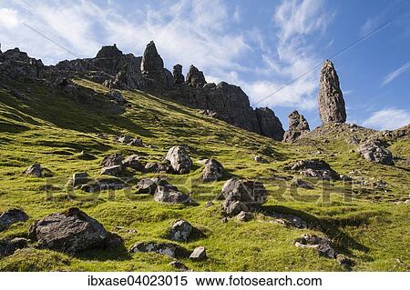 "The Old Man of Storr with The Storr behind, Isle of Skye, Scotland, United Kingdom, Europe" View Large Photo Image Stock Photography - "The Old Man of Storr with The Storr behind, Isle of Skye, Scotland, United Kingdom, Europe". Fotosearch