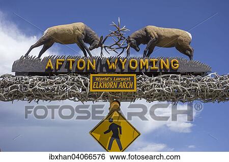 "The world's largest arch made of wapiti antlers, Afton, Wyoming, United States, North America" View Large Photo Image Stock Photograph - "The world's largest arch made of wapiti antlers, Afton, Wyoming, United States, North America". Fotosearch