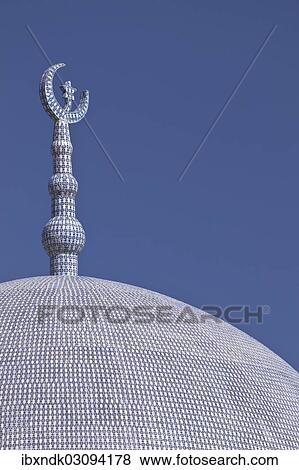 "Top of a mosque with a crescent moon and a star, Ibri, az-Zahira, Oman, Asia" View Large Photo Image Stock Photo - "Top of a mosque with a crescent moon and a star, Ibri, az-Zahira, Oman, Asia". Fotosearch