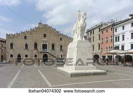 "Town Hall, Portogruaro, Veneto, Italy, Europe" View Large Photo Image Stock Image - "Town Hall, Portogruaro, Veneto, Italy, Europe". Fotosearch