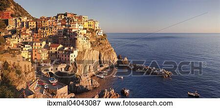 Stock Photo - "Townscape, Manarola, Cinque Terre, Rivera di Levante, Province of La Spezia, Liguria, Italy, Europe". Fotosearch