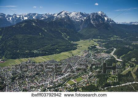 Stock Image - "Townscape of Garmisch, Garmisch-Partenkirchen, Loisachtal, Bavaria, Germany, Europe". Fotosearch