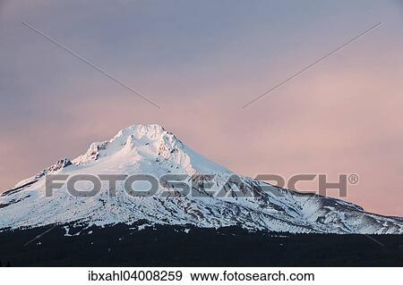 Stock Photo - "Trillium Lake with Mount Hood, Clackamas County, Oregon, United States, North America". Fotosearch