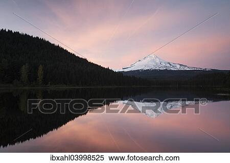 "Trillium Lake with Mount Hood, Clackamas County, Oregon, United States, North America" View Large Photo Image Stock Photography - "Trillium Lake with Mount Hood, Clackamas County, Oregon, United States, North America". Fotosearch