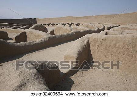 Picture - "Tschudi Complex, ruins of Chan Chan, UNESCO World Heritage Site, Trujillo, Peru, South America". Fotosearch