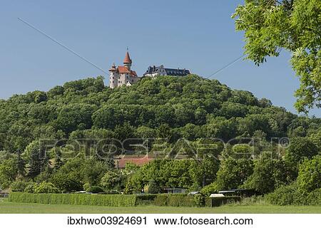 "Veste Heldburg Fortress, German castle museum from 2015 on, on a forested volcanic cone, Castle Road, Heldburg, Bad Colberg-Heldburg, Thuringia, Germany, Europe" View Large Photo Image Stock Image - "Veste Heldburg Fortress, German castle museum from 2015 on, on a forested volcanic cone, Castle Road, Heldburg, Bad Colberg-Heldburg, Thuringia, Germany, Europe". Fotosearch