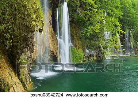 "Waterfall, Plitvice Lakes National Park, Plitvice Jezera, Lika-Senj, Croatia, Europe" View Large Photo Image Picture - "Waterfall, Plitvice Lakes National Park, Plitvice Jezera, Lika-Senj, Croatia, Europe". Fotosearch