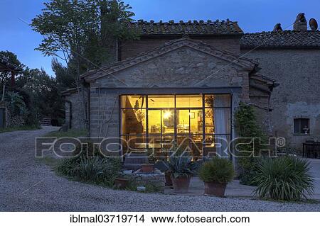 Picture - "A farm house at daybreak, Val d'Orcia region, Province of Siena, Tuscany, Italy, Europe". Fotosearch