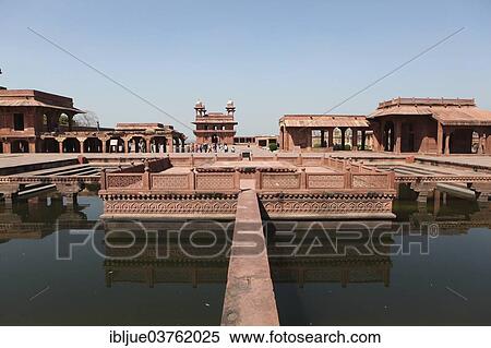 "Abdar Khana building and the Anoop Talao water basin, UNESCO World Cultural Heritage Site, Fatehpur Sikri, Uttar Pradesh, India, Asia" View Large Photo Image Stock Photography - "Abdar Khana building and the Anoop Talao water basin, UNESCO World Cultural Heritage Site, Fatehpur Sikri, Uttar Pradesh, India, Asia". Fotosearch