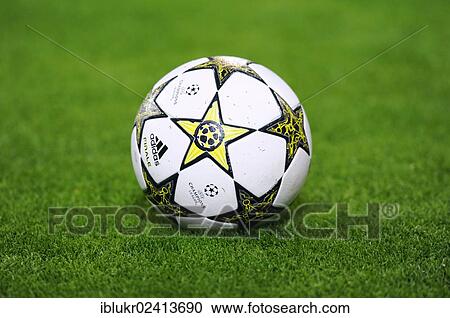 Stock Image - Adidas Champions League ball, UEFA Champions League, Borussia Dortmund vs Real Madrid, 2-1, Signal Iduna Park stadium, Dortmund, North Rhine-Westphalia, Germany, Europe. Fotosearch