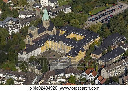 "Aerial view, Folkwang Universitaet der Kuenste, Folkwangschule university, Essen, Ruhr area, North Rhine-Westphalia, Germany, Europe" View Large Photo Image Stock Image - "Aerial view, Folkwang Universitaet der Kuenste, Folkwangschule university, Essen, Ruhr area, North Rhine-Westphalia, Germany, Europe". Fotosearch