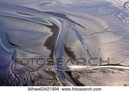 Picture - "Aerial view, Hamburg Wadden Sea near Scharhoern Island, Neuwerk, Hamburg, Hamburg, Germany, Europe". Fotosearch