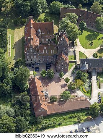 "Aerial view, Schloss Heessen Castle, boarding school, Hamm, Ruhr Area, North Rhine-Westphalia, Germany, Europe" View Large Photo Image Stock Photo - "Aerial view, Schloss Heessen Castle, boarding school, Hamm, Ruhr Area, North Rhine-Westphalia, Germany, Europe". Fotosearch