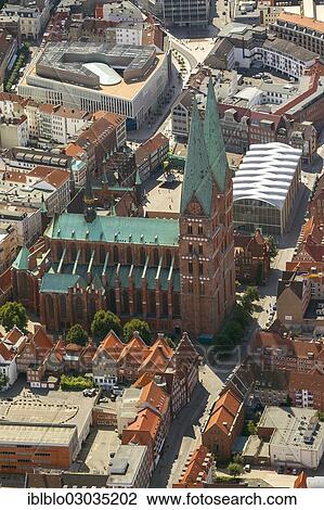 Stock Image - "Aerial view, St. Mary's Church, Altstadt, Innenstadt, Lubeck, Schleswig-Holstein, Germany, Europe". Fotosearch