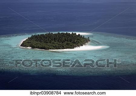 "Aerial view, uninhabited island in the North Ari Atoll, Indian Ocean, Maldives, Asia" View Large Photo Image Picture - "Aerial view, uninhabited island in the North Ari Atoll, Indian Ocean, Maldives, Asia". Fotosearch