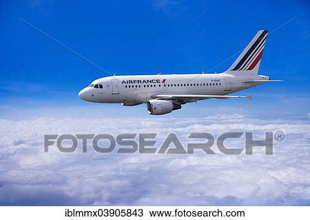 Air France Airbus A318-111 in flight View Large Photo Image Stock Image - Air France Airbus A318-111 in flight. Fotosearch