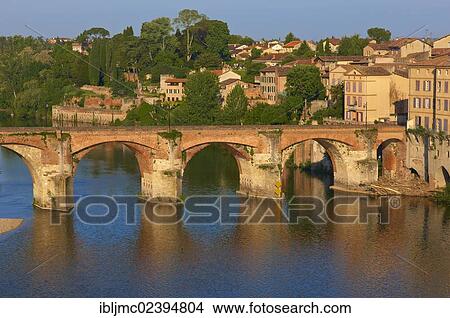 "Albi, River Tarn, Old Bridge, Tarn, Midi-Pyrenees, France, Europe" View Large Photo Image Picture - "Albi, River Tarn, Old Bridge, Tarn, Midi-Pyrenees, France, Europe". Fotosearch
