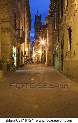 "Alley at night, Pienza, Val d'Orcia region, Province of Siena, Tuscany, Italy, Europe" View Large Photo Image Picture - "Alley at night, Pienza, Val d'Orcia region, Province of Siena, Tuscany, Italy, Europe". Fotosearch