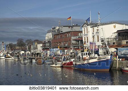 "Alter Strom or Old Channel, Warnemunde near Rostock, Mecklenburg-Vorpommern, Germany, Europe" View Large Photo Image Stock Image - "Alter Strom or Old Channel, Warnemunde near Rostock, Mecklenburg-Vorpommern, Germany, Europe". Fotosearch