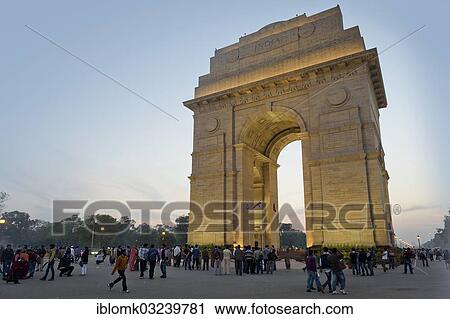 Stock Image - "Amar Jawan Jyoti, India Gate, All India War Memorial by Sir Edwin Lutyens, New Delhi, Delhi, India, Asia". Fotosearch