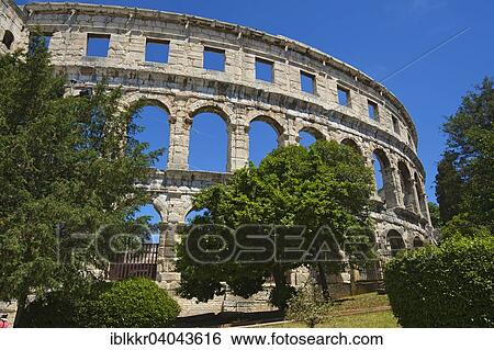 "Amphitheater, Pula, Istria, Croatia, Europe" View Large Photo Image Stock Photograph - "Amphitheater, Pula, Istria, Croatia, Europe". Fotosearch