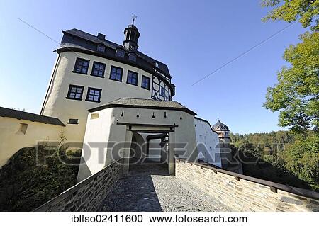 Amtshaus administrative building or gatehouse, Schloss Burgk Castle, Thuringia, Germany, Europe View Large Photo Image Stock Image - Amtshaus administrative building or gatehouse, Schloss Burgk Castle, Thuringia, Germany, Europe. Fotosearch