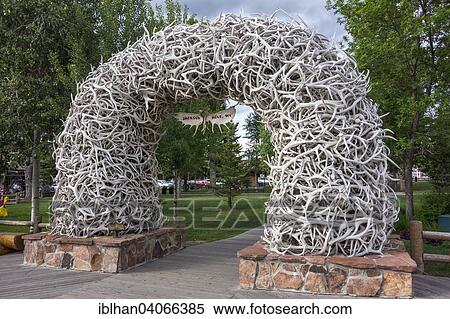 "Arch made of wapiti antlers, Town Square, Jackson, Wyoming, United States, North America" View Large Photo Image Stock Photography - "Arch made of wapiti antlers, Town Square, Jackson, Wyoming, United States, North America". Fotosearch