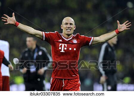 "Arjen Robben cheering jubilantly at the end of the game, UEFA Champions League Final 2013, Borussia Dortmund - FC Bayern Munich, Wembley-Stadium, London, London region, England, United Kingdom, Europe" View Large Photo Image Stock Photography - "Arjen Robben cheering jubilantly at the end of the game, UEFA Champions League Final 2013, Borussia Dortmund - FC Bayern Munich, Wembley-Stadium, London, London region, England, United Kingdom, Europe". Fotosearch
