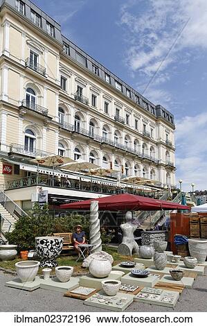 Stock Photograph - "Austrian potters market, Gmunden, Salzkammergut resort area, Traunviertel region, Upper Austria, Austria, Europe". Fotosearch