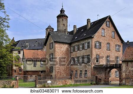 "Bailey and gateway to the former Hohenstaufen moated castle, 12th century castle and residence of Ysenburg, Budingen, Hesse, Germany, Europe" View Large Photo Image Stock Image - "Bailey and gateway to the former Hohenstaufen moated castle, 12th century castle and residence of Ysenburg, Budingen, Hesse, Germany, Europe". Fotosearch