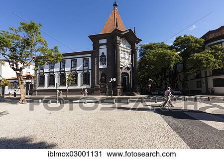 "Banco de Portugal on Av. Arriaga in the historic town centre of Funchal, Santa Luzia, Funchal, Madeira, Portugal, Europe" View Large Photo Image Stock Image - "Banco de Portugal on Av. Arriaga in the historic town centre of Funchal, Santa Luzia, Funchal, Madeira, Portugal, Europe". Fotosearch