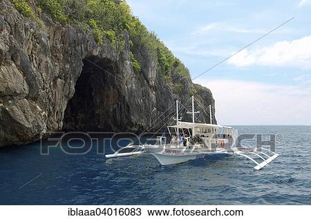 "Bangca, traditional Philippine outrigger canoe, off Gato Island, Bohol Sea, Philippines, Asia" View Large Photo Image Stock Image - "Bangca, traditional Philippine outrigger canoe, off Gato Island, Bohol Sea, Philippines, Asia". Fotosearch