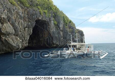 "Bangcara, a traditional Philippine outrigger canoe, Gato Island, Philippines, Asia" View Large Photo Image Picture - "Bangcara, a traditional Philippine outrigger canoe, Gato Island, Philippines, Asia". Fotosearch