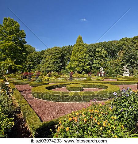 "Baroque garden, Burg Anholt, Isselburg, Munsterland, North Rhine-Westphalia, Germany, Europe" View Large Photo Image Stock Image - "Baroque garden, Burg Anholt, Isselburg, Munsterland, North Rhine-Westphalia, Germany, Europe". Fotosearch