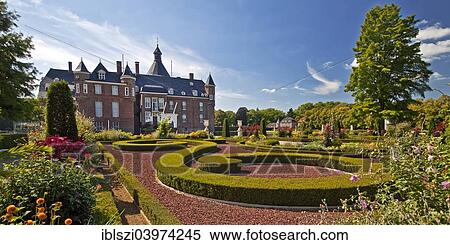 "Baroque garden, Burg Anholt, Isselburg, Munsterland, North Rhine-Westphalia, Germany, Europe" View Large Photo Image Stock Photography - "Baroque garden, Burg Anholt, Isselburg, Munsterland, North Rhine-Westphalia, Germany, Europe". Fotosearch