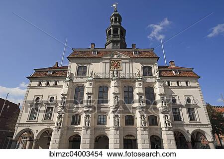 "Baroque market facade of the town hall, built in 1704, Luneburg, Lower Saxony, Germany, Europe" View Large Photo Image Picture - "Baroque market facade of the town hall, built in 1704, Luneburg, Lower Saxony, Germany, Europe". Fotosearch