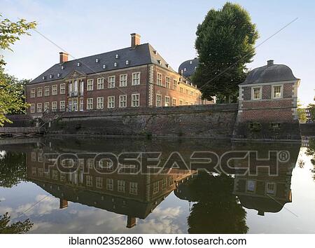 "Baroque Schloss Ahaus castle with reflections in the evening light, Ahaus, Muenster, North Rhine-Westphalia, Germany, Europe" View Large Photo Image Stock Image - "Baroque Schloss Ahaus castle with reflections in the evening light, Ahaus, Muenster, North Rhine-Westphalia, Germany, Europe". Fotosearch