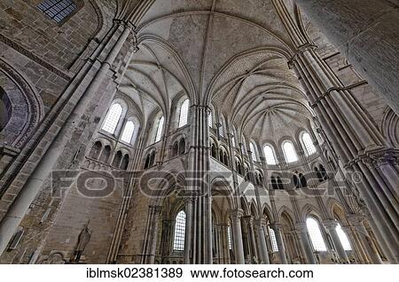 "Basilica of Sainte Marie-Madeleine in Vezelay, Burgundy region, department of Yonne, France, Europe" View Large Photo Image Stock Photo - "Basilica of Sainte Marie-Madeleine in Vezelay, Burgundy region, department of Yonne, France, Europe". Fotosearch