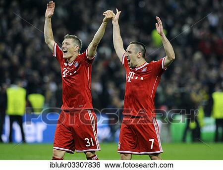 "Bastian Schweinsteiger and Franck Ribery cheering jubilantly at the end of the game, UEFA Champions League Final 2013, Borussia Dortmund - FC Bayern Munich, Wembley-Stadium, London, London region, England, United Kingdom, Europe" View Large Photo Image Stock Photograph - "Bastian Schweinsteiger and Franck Ribery cheering jubilantly at the end of the game, UEFA Champions League Final 2013, Borussia Dortmund - FC Bayern Munich, Wembley-Stadium, London, London region, England, United Kingdom, Europe". Fotosearch