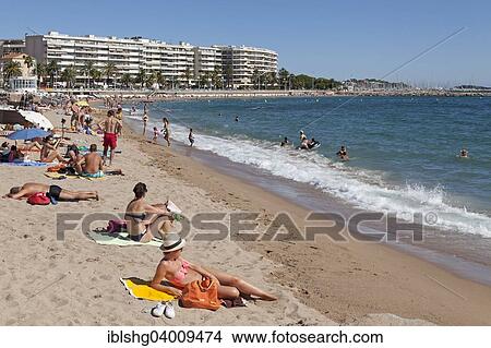 "Beach, Saint-Raphael, Cote d'Azur, France, Europe" View Large Photo Image Picture - "Beach, Saint-Raphael, Cote d'Azur, France, Europe". Fotosearch