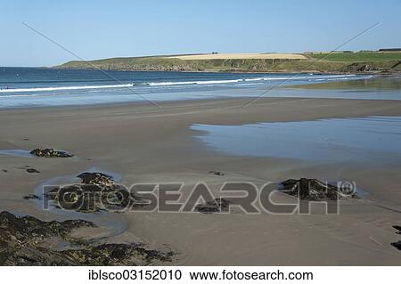 "Beach, Sandend, Aberdeenshire, Scotland, United Kingdom, Europe" View Large Photo Image Stock Image - "Beach, Sandend, Aberdeenshire, Scotland, United Kingdom, Europe". Fotosearch