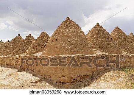 "Beehive-shaped mud-brick trulli houses, Harran, Sanliurfa Province, Urfa Province, Southeastern Anatolia Region, Anatolia, Turkey, Asia" View Large Photo Image Stock Photo - "Beehive-shaped mud-brick trulli houses, Harran, Sanliurfa Province, Urfa Province, Southeastern Anatolia Region, Anatolia, Turkey, Asia". Fotosearch