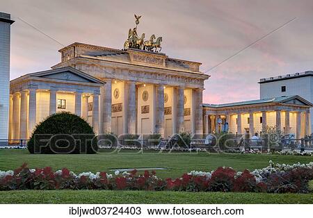 Stock Image - "Brandenburger Tor, Brandenburg Gate, Berlin, Berlin, Germany, Europe". Fotosearch