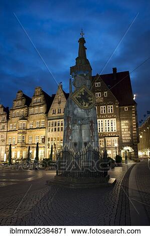 "Bremen Roland, Roland statue, UNESCO World Cultural Heritage Site, Market Square, landmark in the historic town centre, Free Hanseatic City of Bremen, Germany, Europe" View Large Photo Image Stock Image - "Bremen Roland, Roland statue, UNESCO World Cultural Heritage Site, Market Square, landmark in the historic town centre, Free Hanseatic City of Bremen, Germany, Europe". Fotosearch