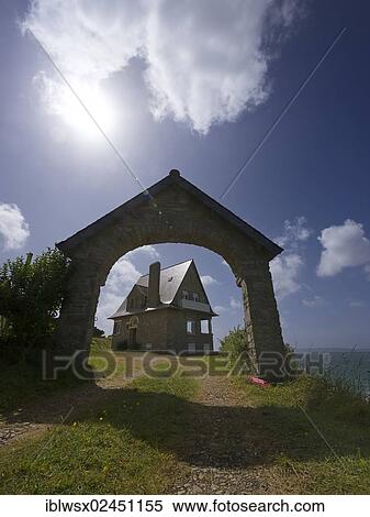 "Breton house on the coast in the Bay of Douarnenez, Finistere, Brittany, France, Europe, PublicGround, Europe" View Large Photo Image Stock Photography - "Breton house on the coast in the Bay of Douarnenez, Finistere, Brittany, France, Europe, PublicGround, Europe". Fotosearch