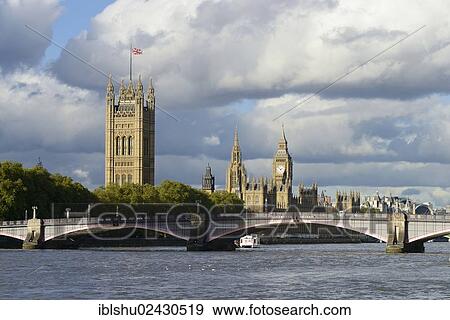 Stock Photo - "Bridge over the River Thames in front of the Palace of Westminster or Houses of Parliament, Big Ben, London, England, United Kingdom, Europe". Fotosearch