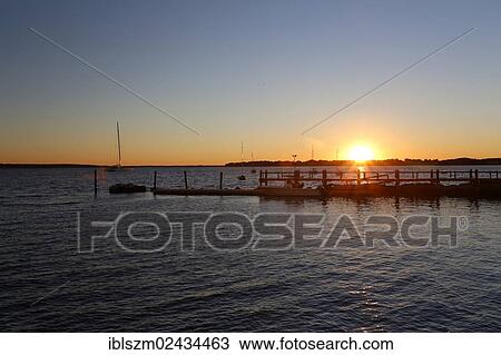 "Bristol harbour at sunset, Rhode Island, USA" View Large Photo Image Stock Image - "Bristol harbour at sunset, Rhode Island, USA". Fotosearch