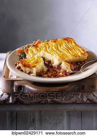 "Britsh food, Shepherd's Pie meal" View Large Photo Image Stock Image - "Britsh food, Shepherd's Pie meal". Fotosearch